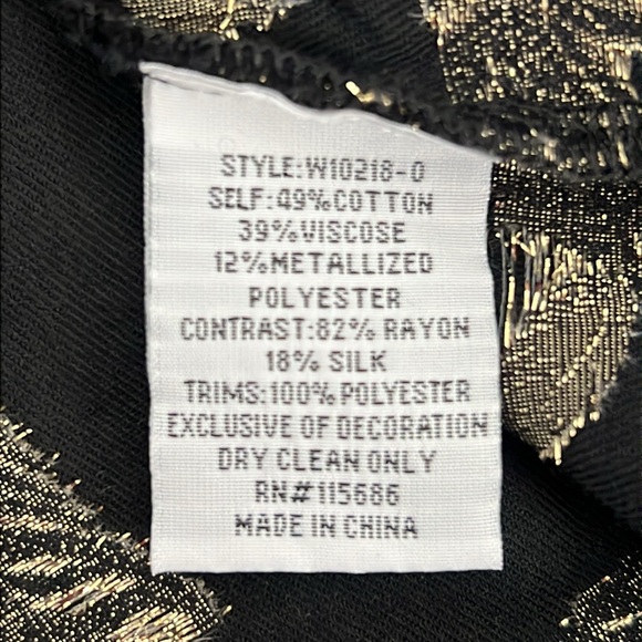 Johnny Was Workshop Womens Velvet Yoke & Metallic Leaf Print Bell Sleeve Top XS - Picture 10 of 10